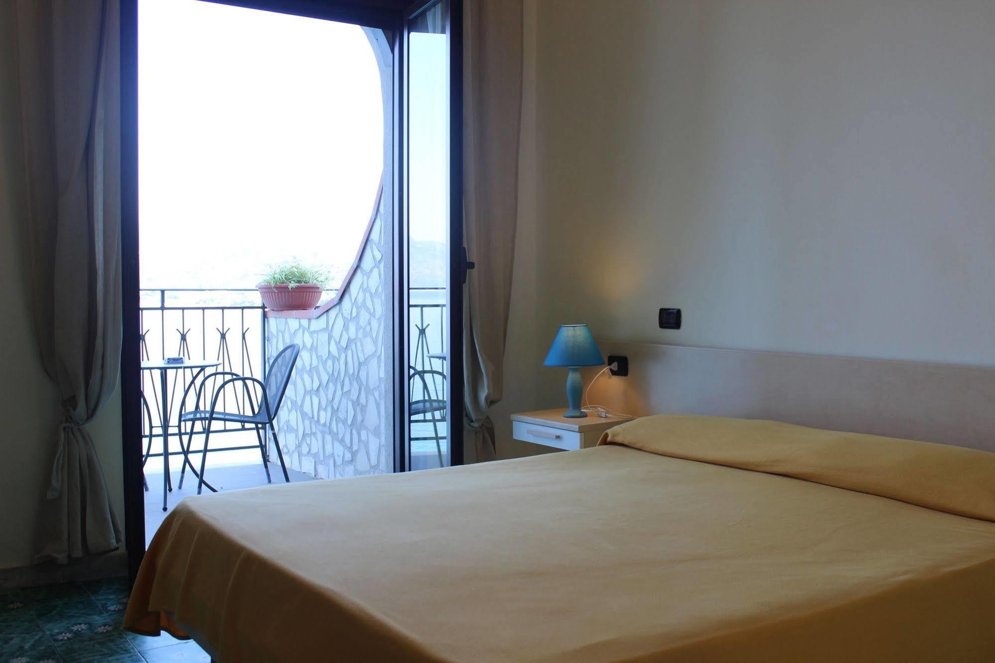 Hotel Palinuro Luaran gambar