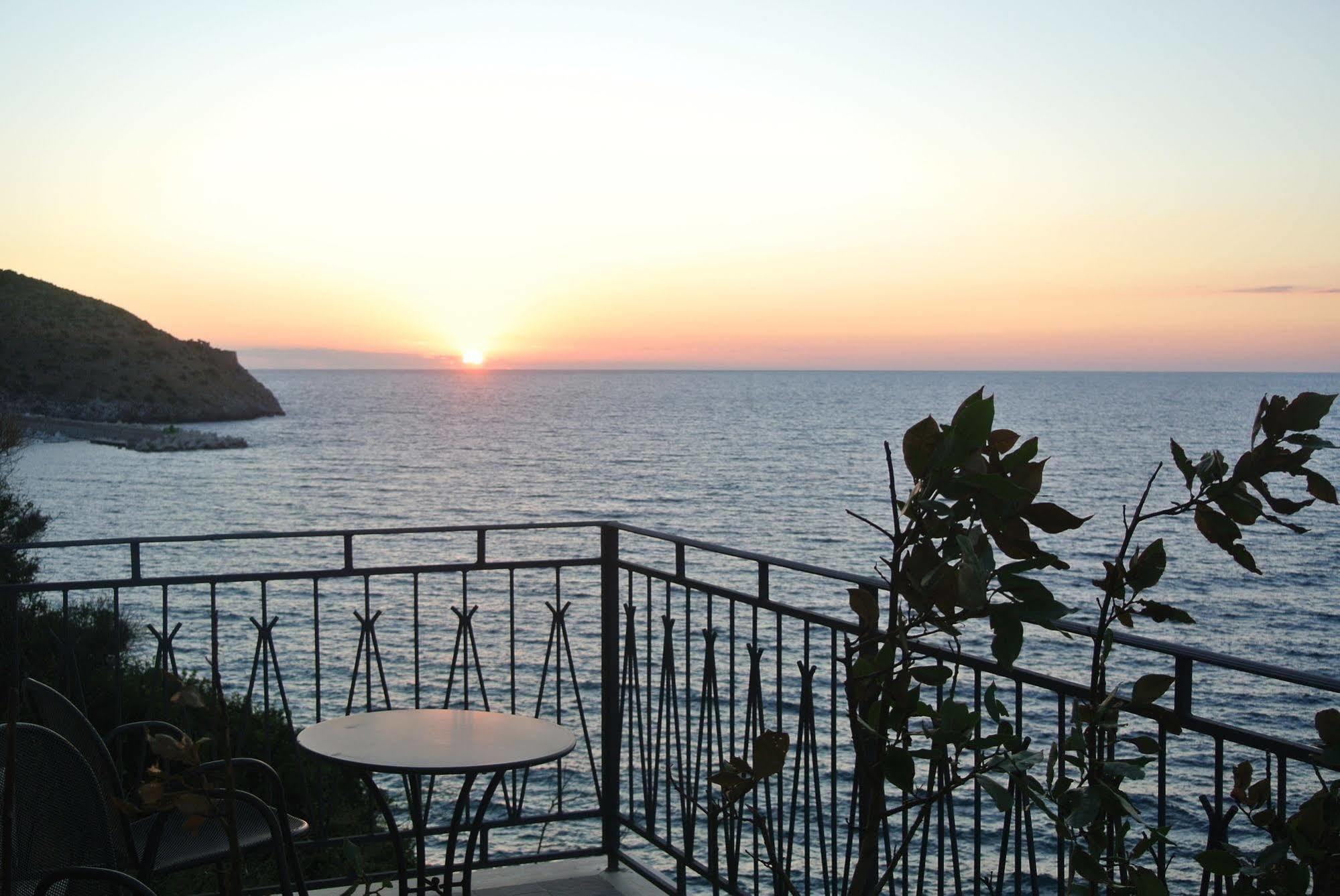 Hotel Palinuro Luaran gambar